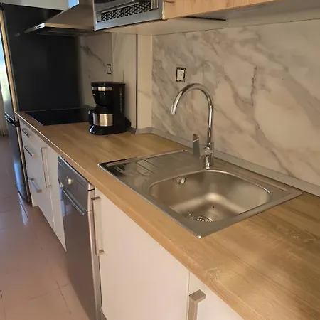 Villa Santa Ana 23 *